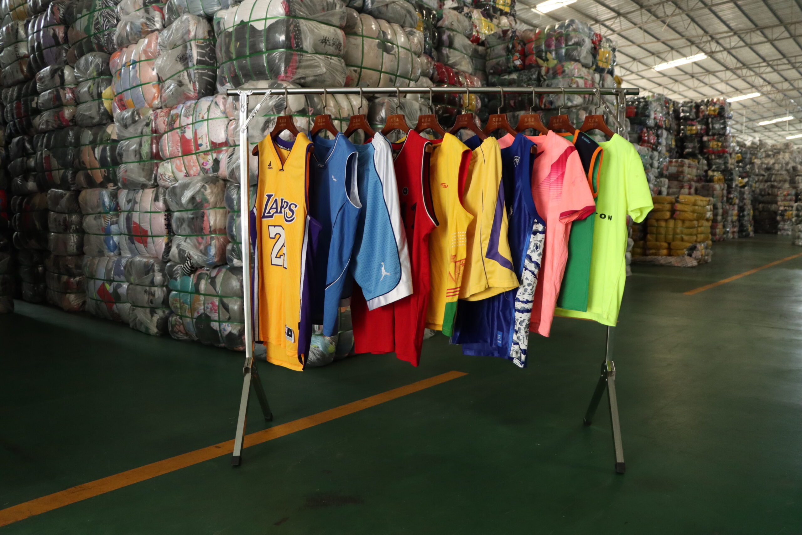 How Profitable Recycling Used Clothes Is!