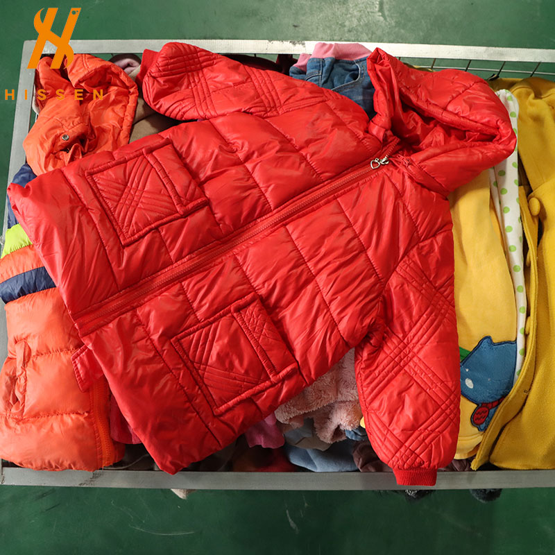 How South African Businesses Thrive with Chinese Imports of Second-Hand Clothing"