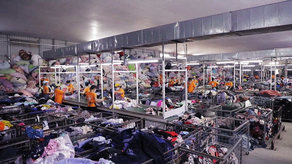 Used Adult Nylon Trainning Wear Heavy Bale Clothing Suppliers For Sale From Hong Kong