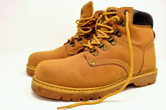 used fashion boots
