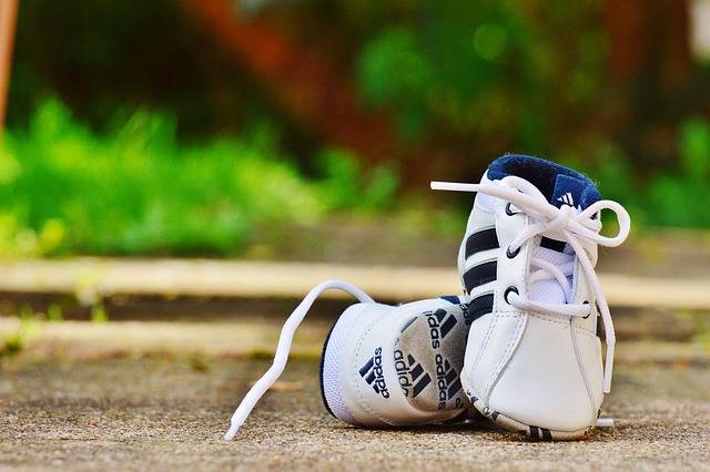 used branded shoes
