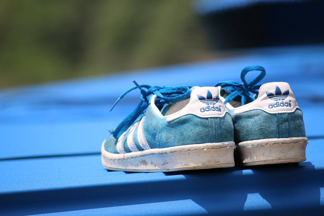 used brand shoes
