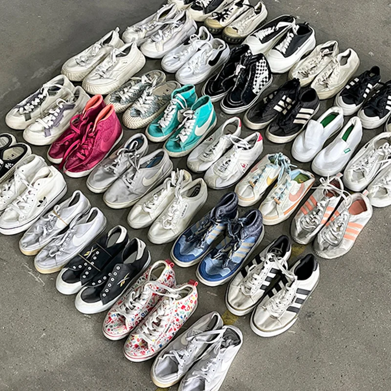 grade c brand used sneakers