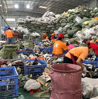 used shoes Material Inspecting