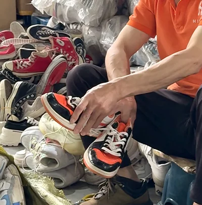 100% Handpicked Sorting used sneakers