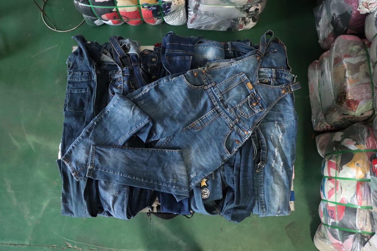 Denim overalls ready for export from used clothing distributors