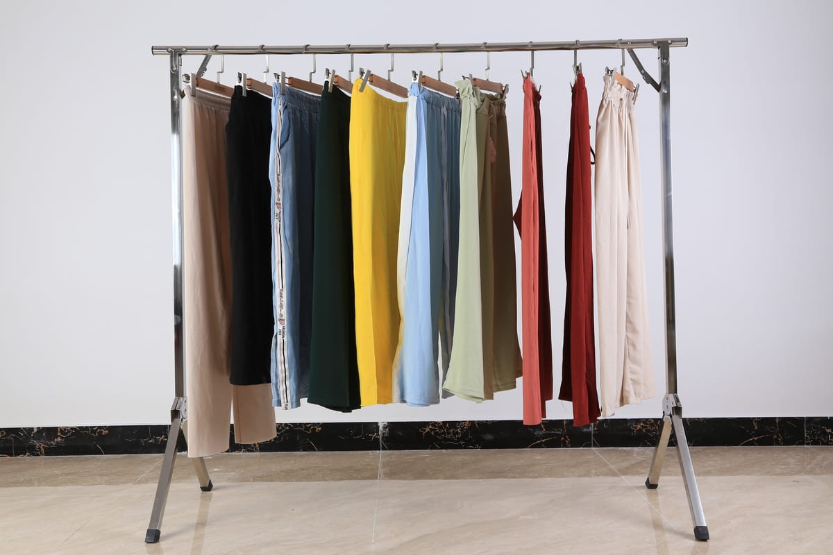 Ladies fashion pants from wholesale used clothing distributors