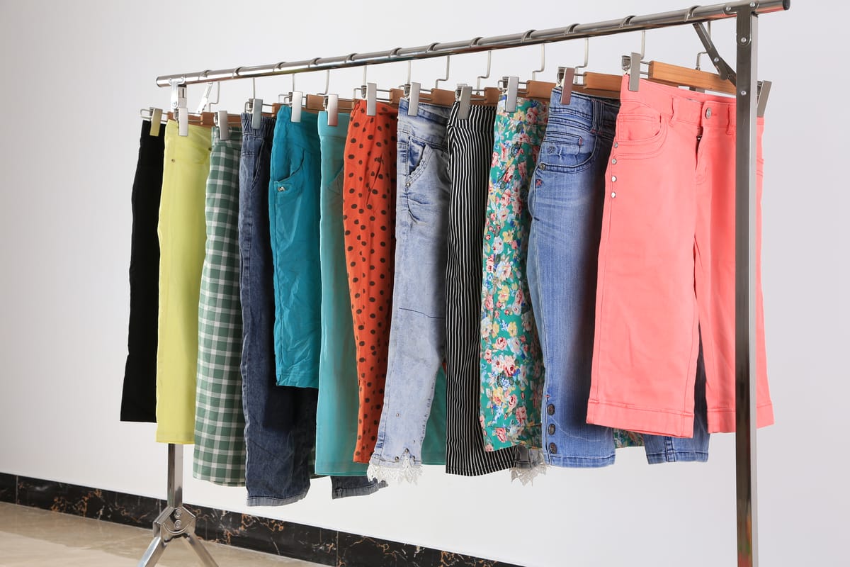 Premium quality second hand ladies 3/4 pants bales for wholesale