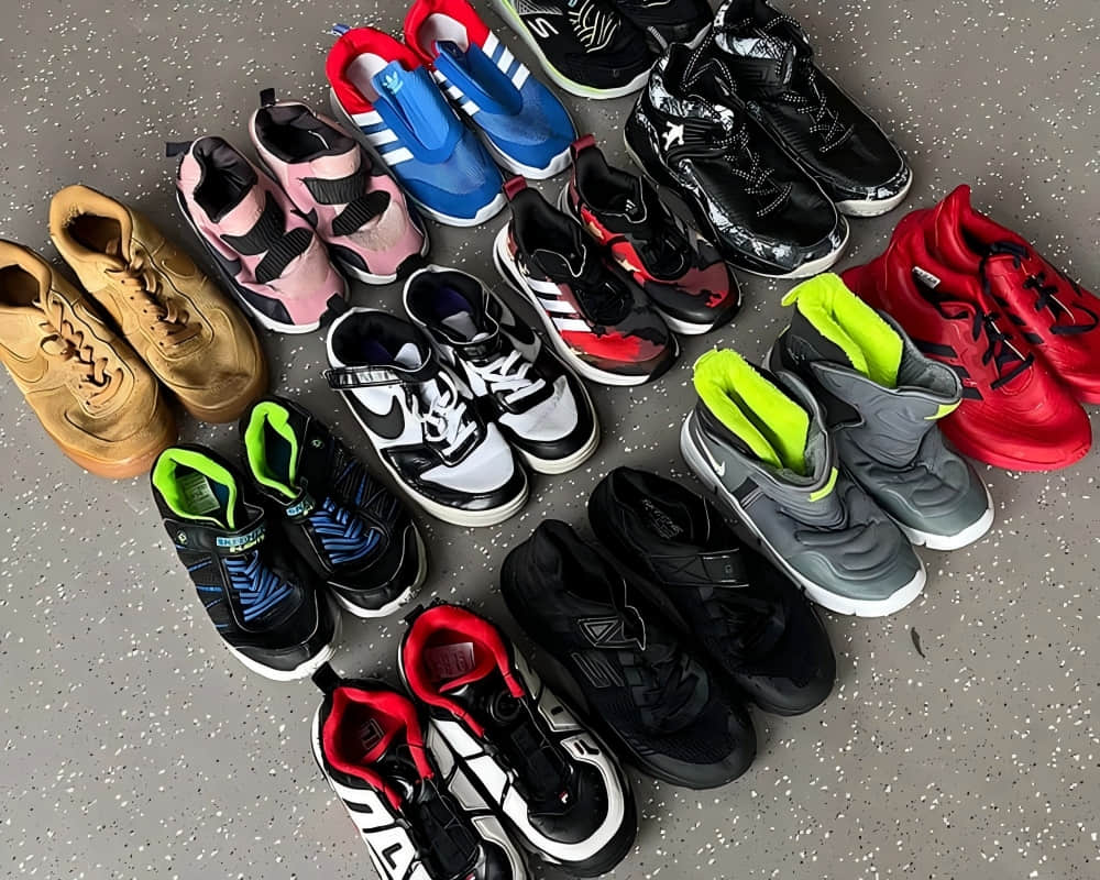 Washed kids Used Shoes