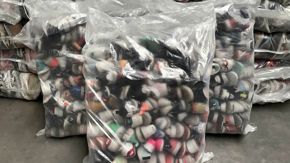 brand used sneaker sacks
