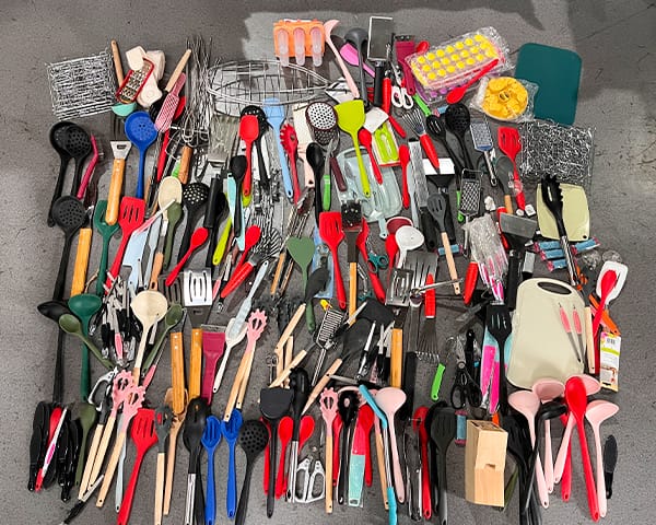 Kitchen utensils stock wholesale