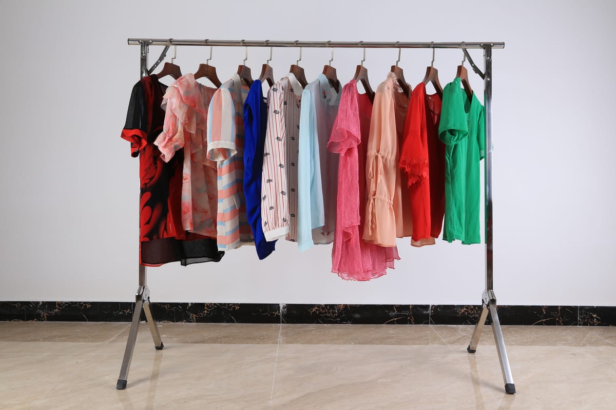 Importing used clothes from Korea supplier — bales sorted and packed for container shipping