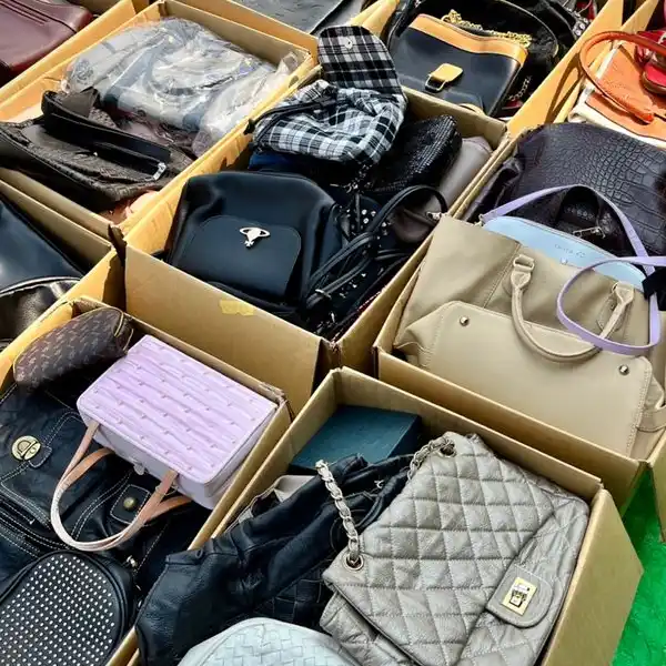 Used handbags wholesale