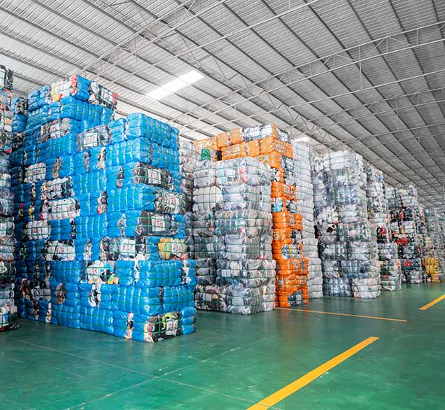 used winter clothes warehouse stock